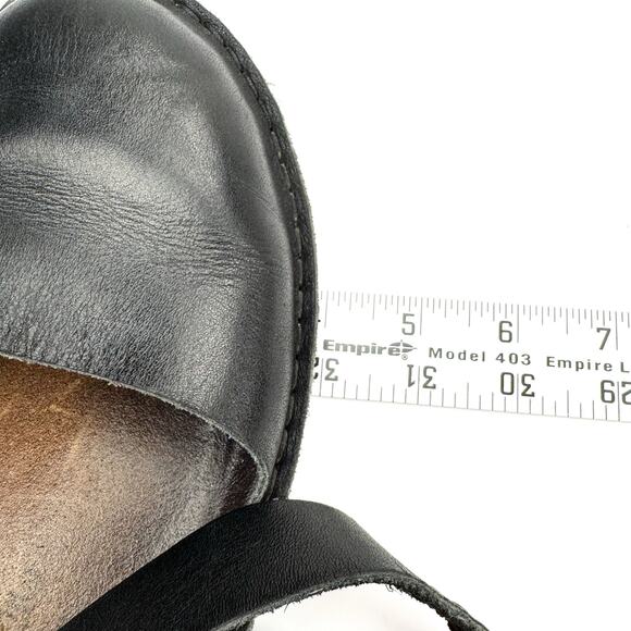 Naot Black Leather Closed Toe Slingback Wedge Sandal Sz 39/ 8-8.5 Comfort Soft - Picture 9 of 13